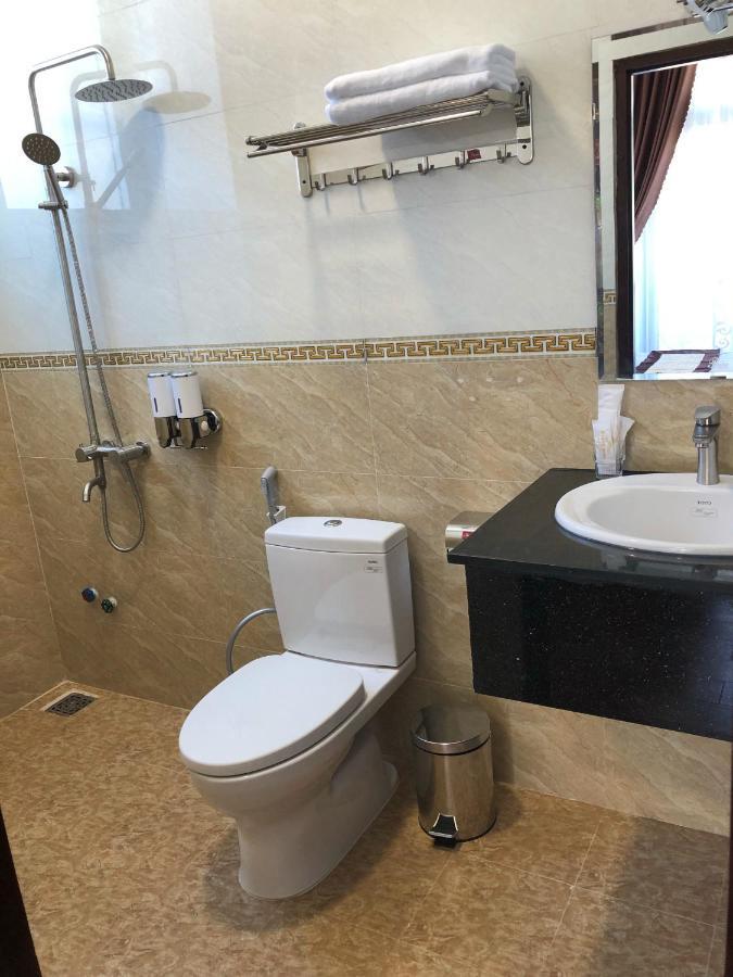 Khach San Tommy Hotel Dalat Bagian luar foto