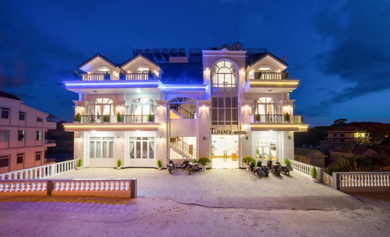 Khach San Tommy Hotel Dalat Bagian luar foto