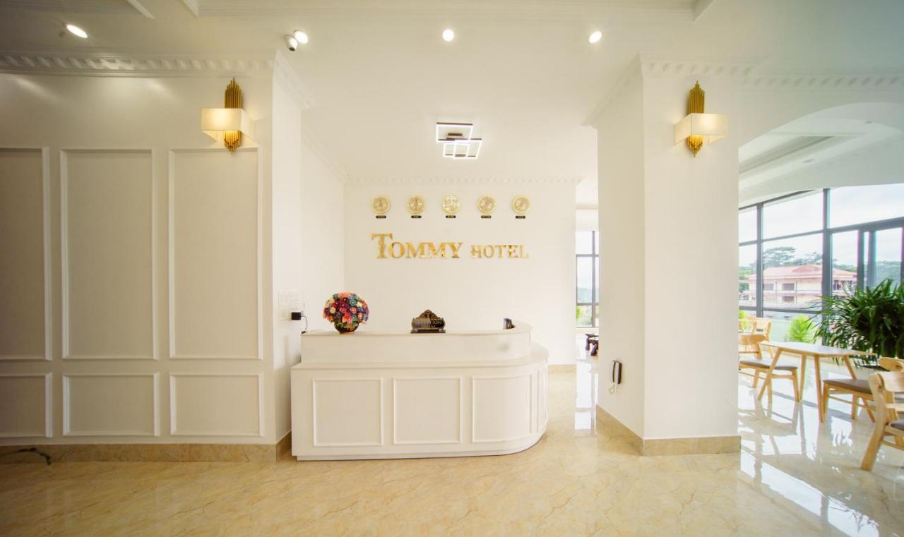 Khach San Tommy Hotel Dalat Bagian luar foto