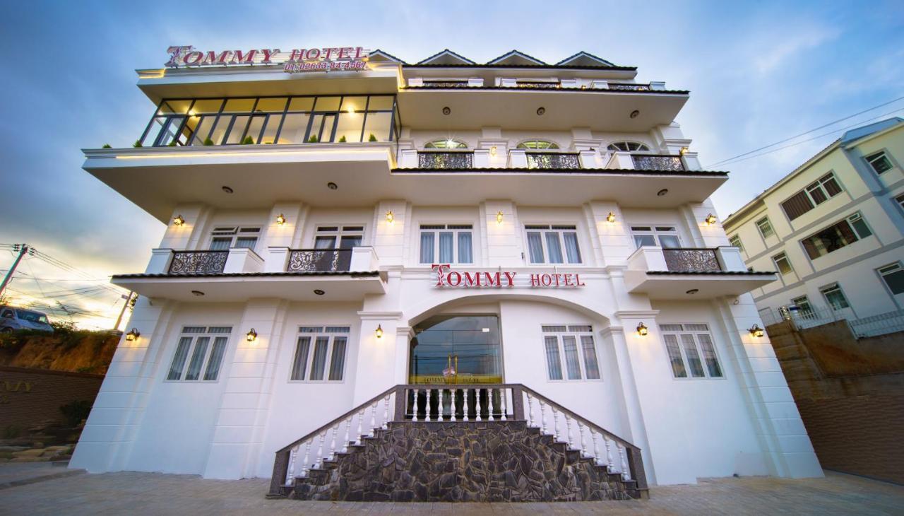 Khach San Tommy Hotel Dalat Bagian luar foto